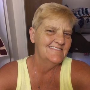 Meet your Posher, Sandy